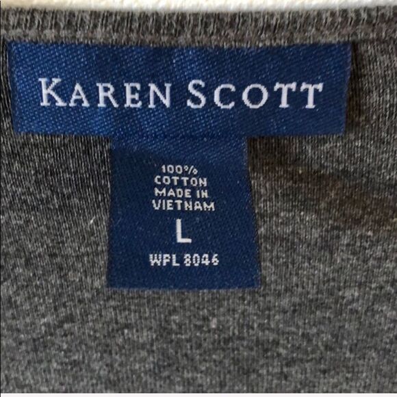 Karen Scott silver beaded embellishments V-neck cotton Tee size large - Picture 2 of 6